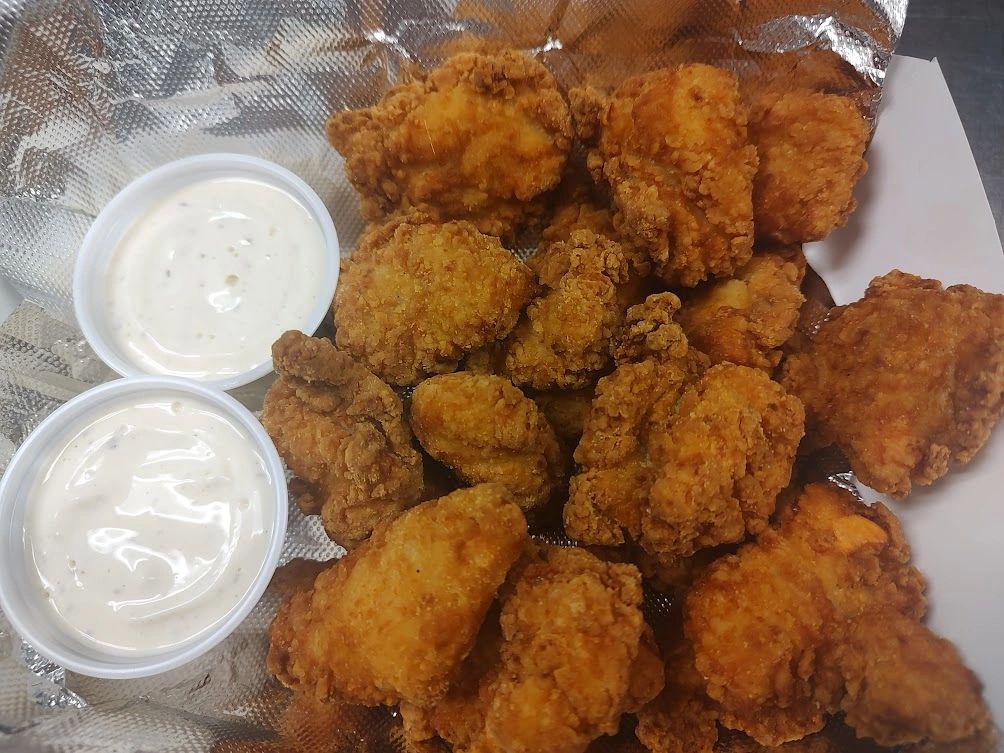 Fried chicken takeout container